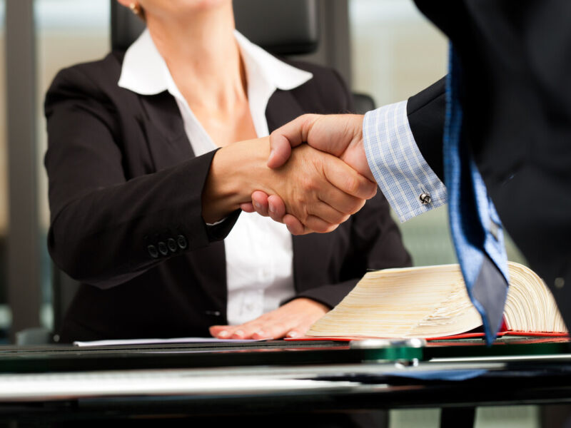 RS26139_Fotolia_36523237_Subscription_Monthly_M_scr